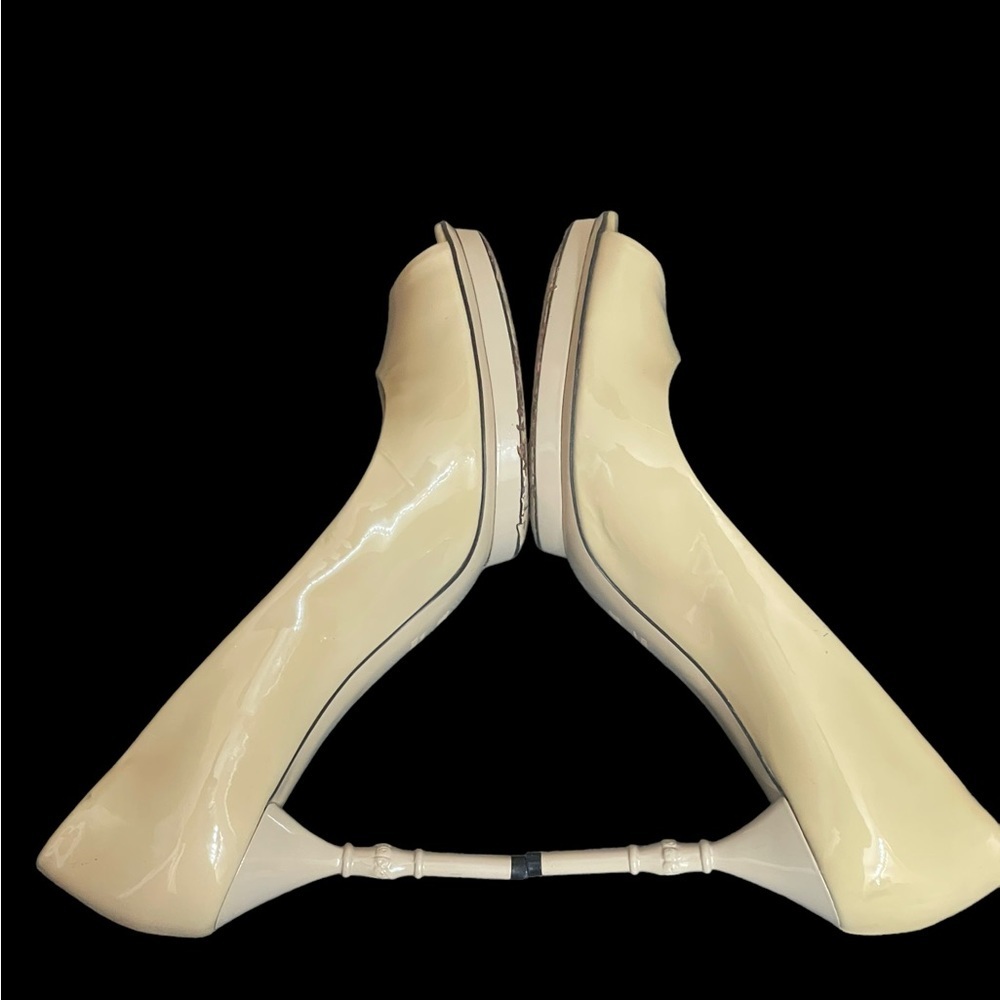 Gucci Bamboo Accent Patent Leather Pumps size  39.5 (9.5) - Picture 5 of 14